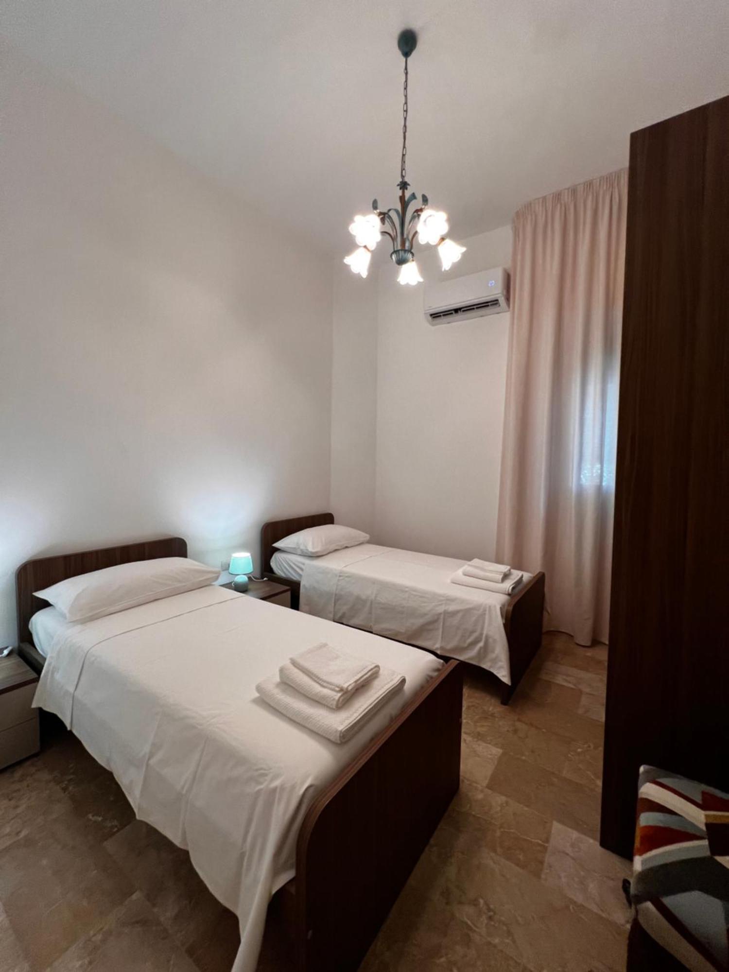 ג'יארה Grandmas Holiday Home Sicily מראה חיצוני תמונה